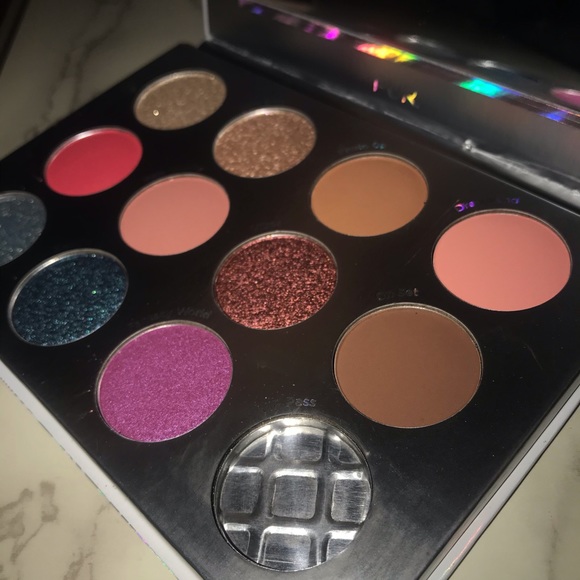 PUR Festivals 2.0 Eye Palette - Picture 3 of 5